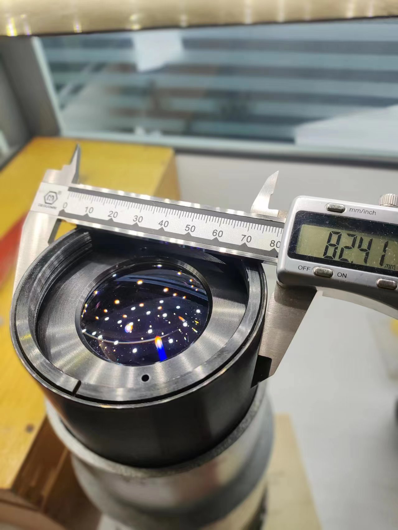 [Product=Lens][Brand=ЛОМО][Model=35НАП2-2 ГОСТ9039-65][FocalLength=80-120][MaxAPT=2][SN=678473][Date=20241208][MD5=640e0b3ab3ed3cdc54c8cec998245587].jpg