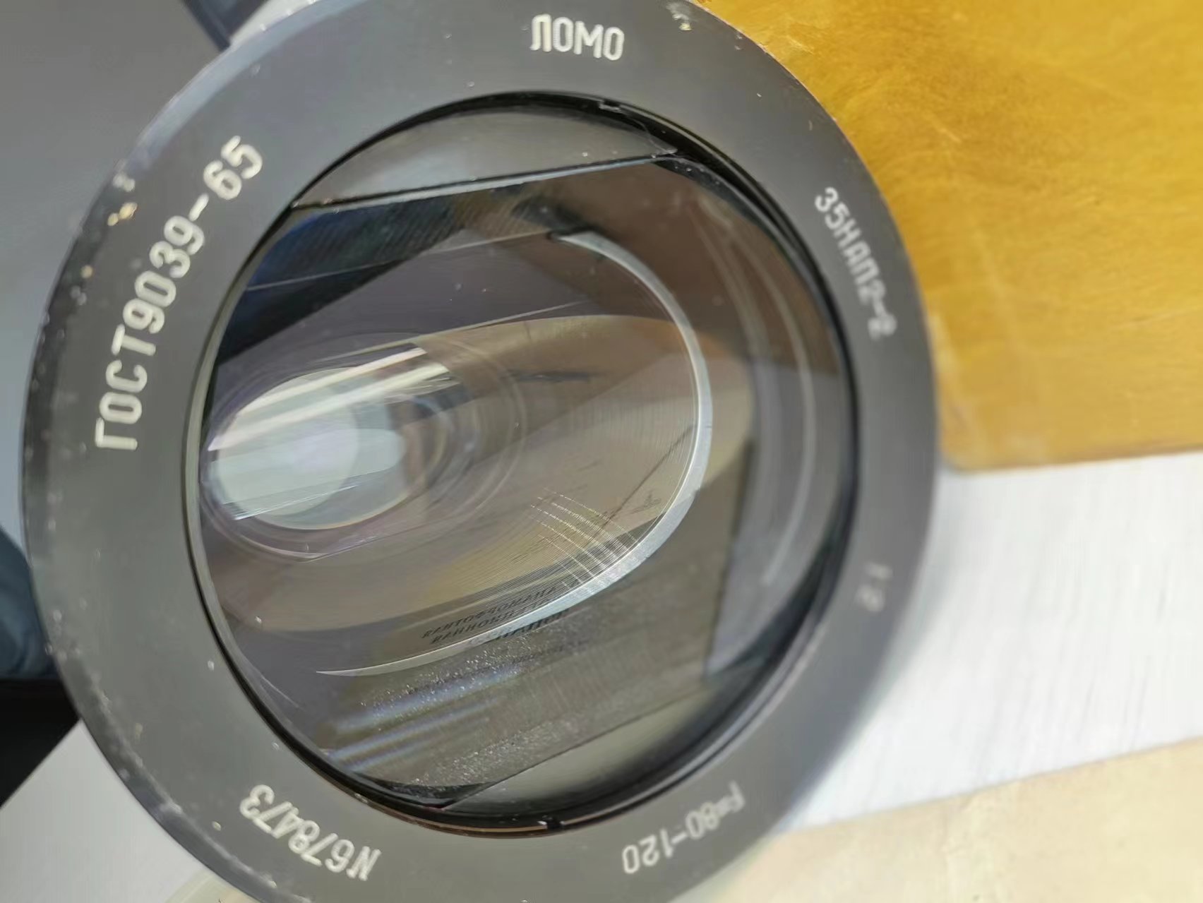 [Product=Lens][Brand=ЛОМО][Model=35НАП2-2 ГОСТ9039-65][FocalLength=80-120][MaxAPT=2][SN=678473][Date=20241208][MD5=960e03e22cf1eb05f797eb8fd9e36e30].jpg