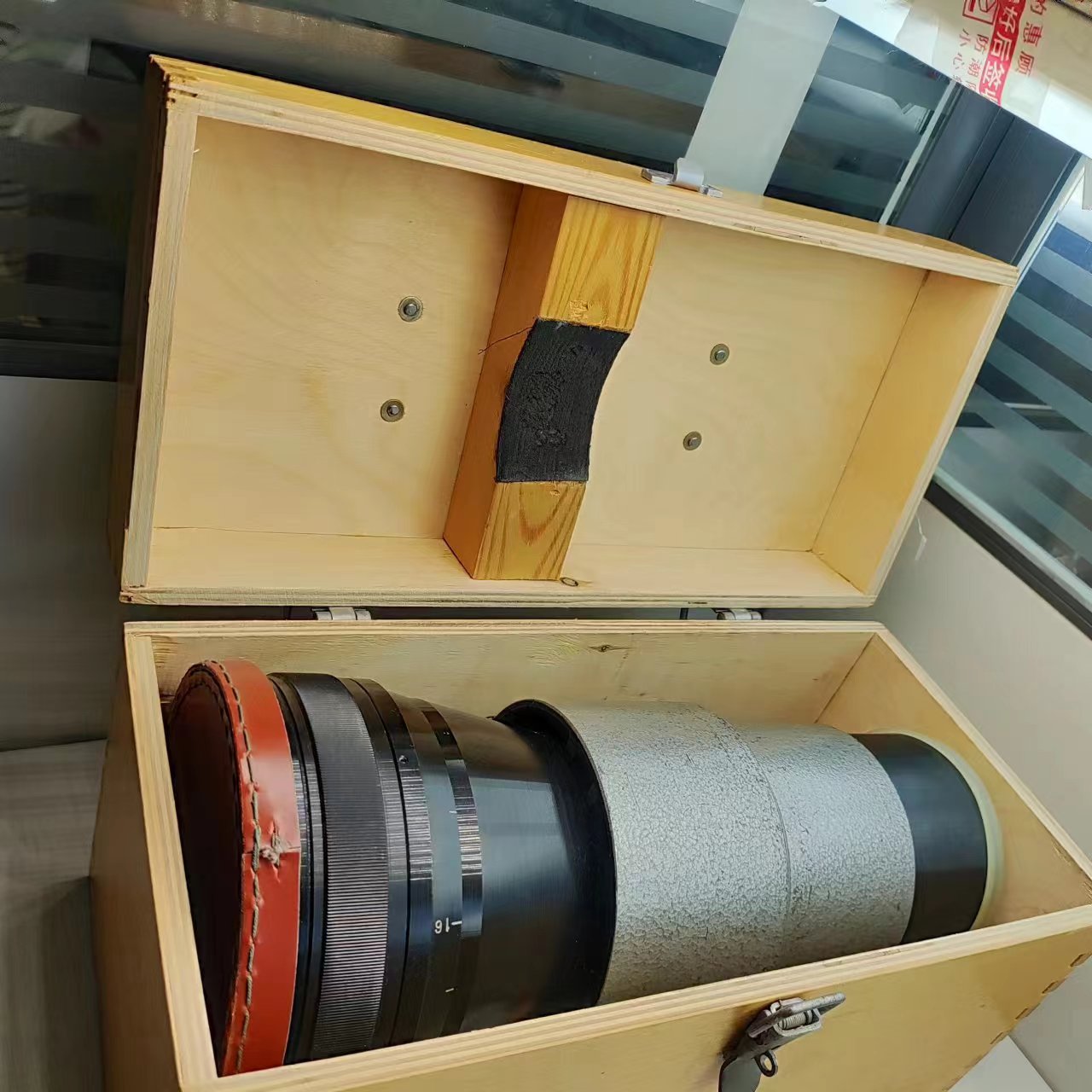 [Product=Lens][Brand=ЛОМО][Model=35НАП2-2 ГОСТ9039-65][FocalLength=80-120][MaxAPT=2][SN=678473][Date=20241208][MD5=4775d93a1e2319e7755240af36328b56].jpg