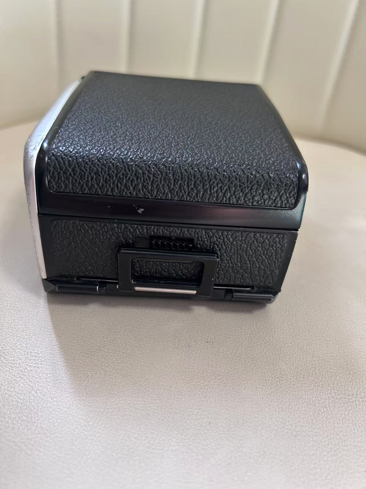 [Product=Film Back][Brand=Rollei][SN=39530][Date=20250105][MD5=7604081fa8e6e8ef392f66de6a79af05].jpg