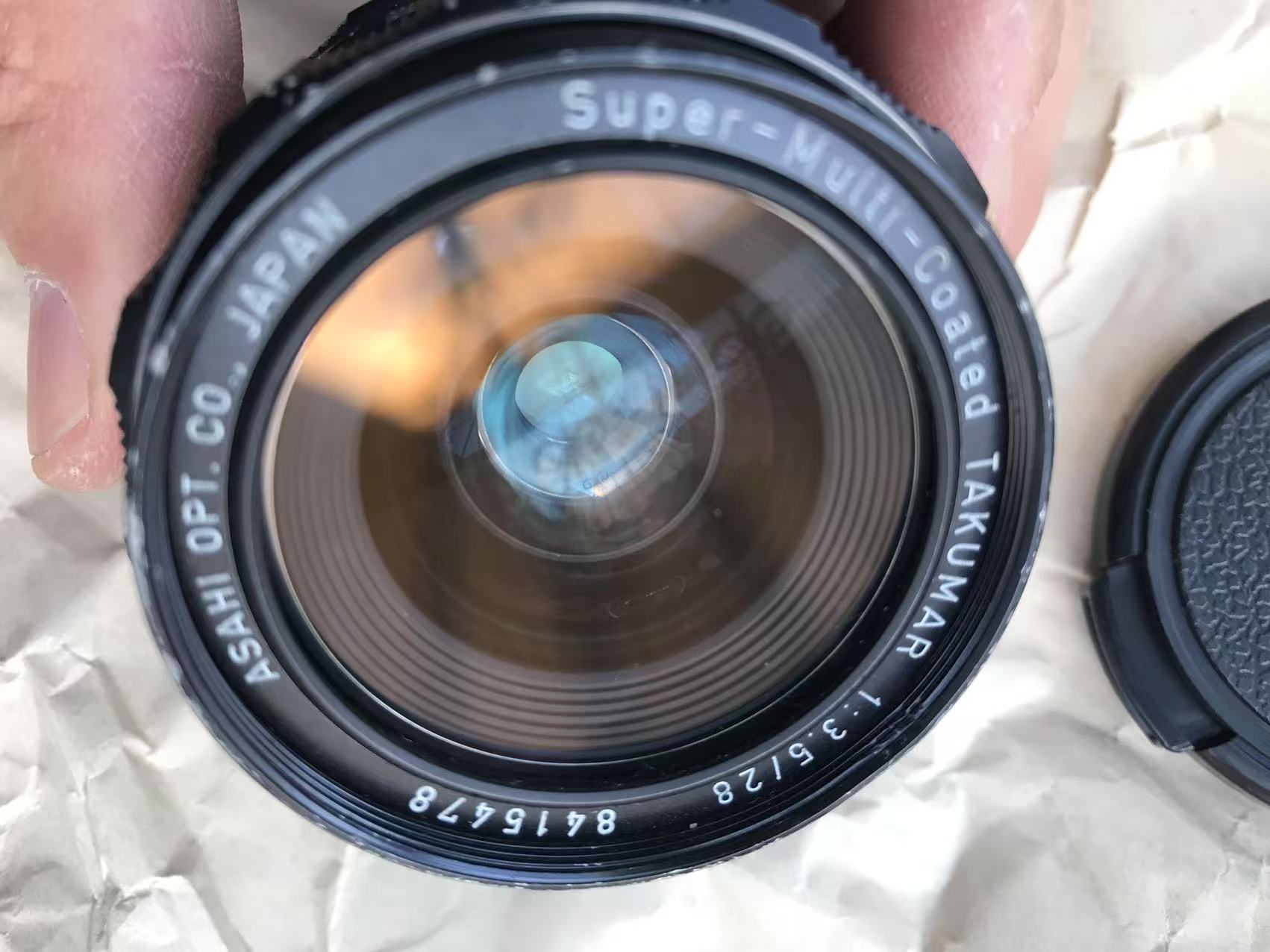 [Product=Lens][Brand=Pentax][Model=Super-Multi-Coated TAKUMAR 28mm F3.5][FocalLength=28][MaxAPT=3.5][Mount=M42][SN=8415478][Frame=135][Date=20250113][MD5=4c74e7aa301a8088b452f3fd5785e137].jpg