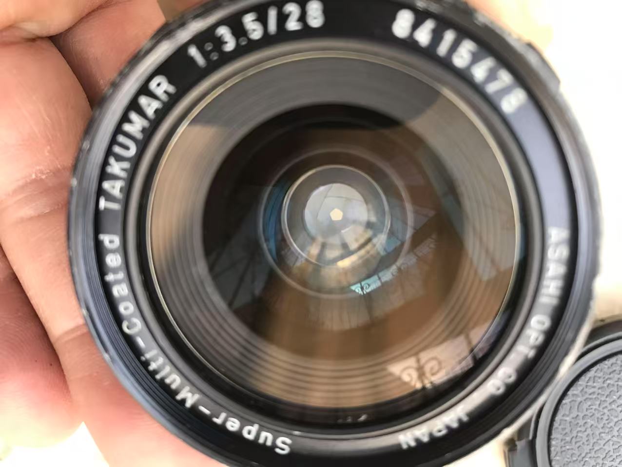 [Product=Lens][Brand=Pentax][Model=Super-Multi-Coated TAKUMAR 28mm F3.5][FocalLength=28][MaxAPT=3.5][Mount=M42][SN=8415478][Frame=135][Date=20250113][MD5=b29ded23adcd5a780e45960c8f04a3ab].jpg