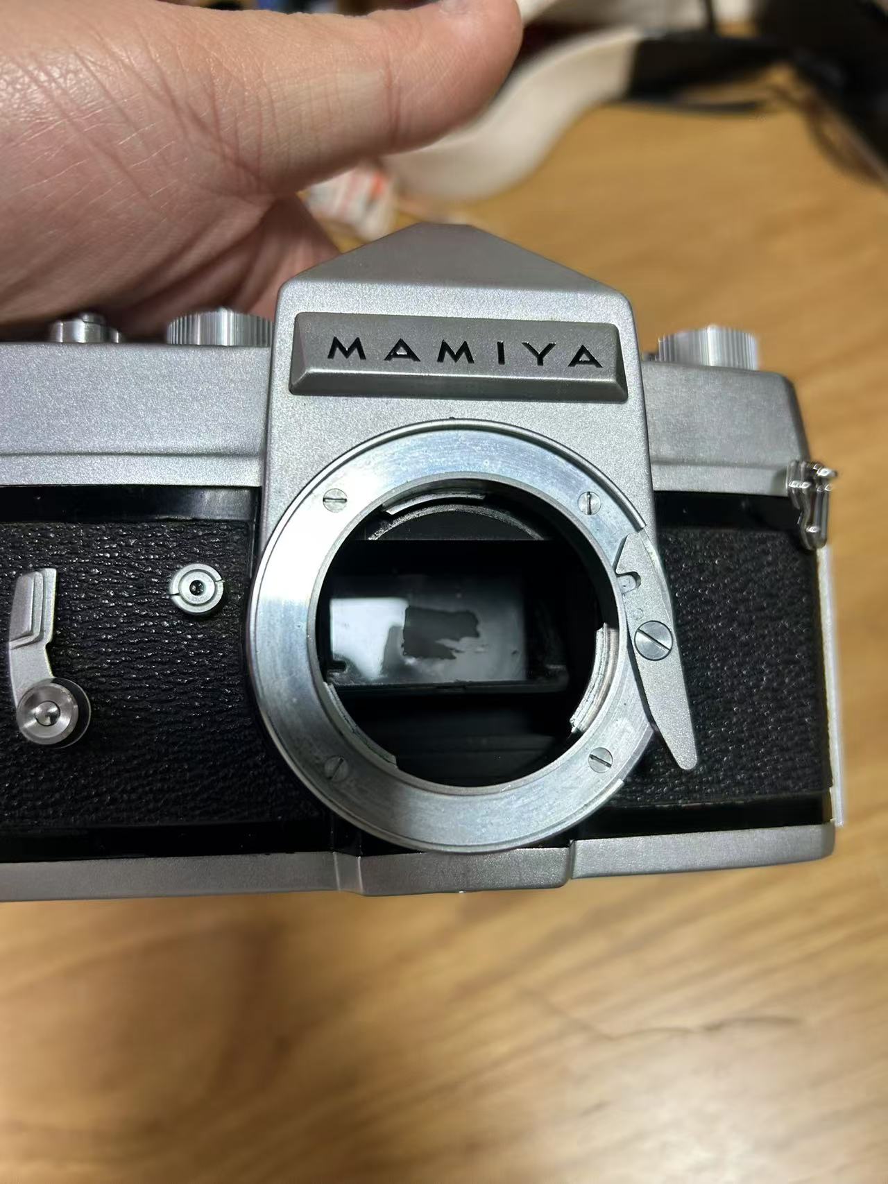 [Product=Camera][Brand=MAMIYA][SN=3393259][Date=20250207][MD5=9333f5c7240f51fbcd5cd33eb3e36f12].jpg