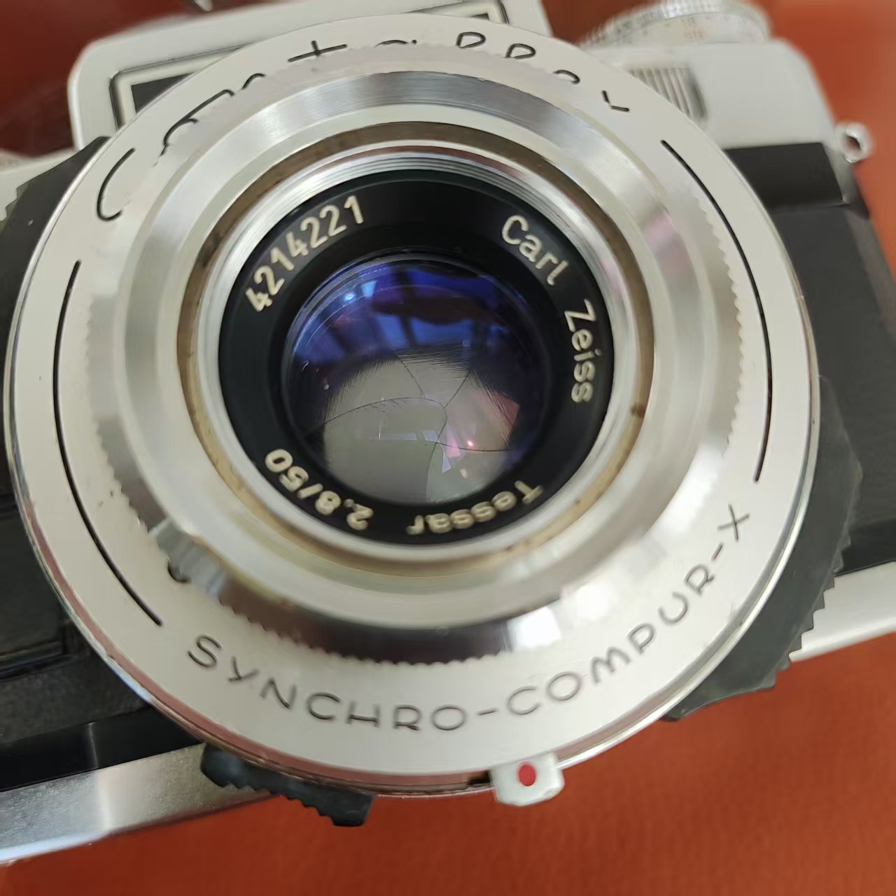 [Product=Camera][Brand=Zeiss Ikon][Model=Contaflex][SN=K74626][Date=20250212][MD5=5e9341c175b2628ea082c576803555f1].jpg