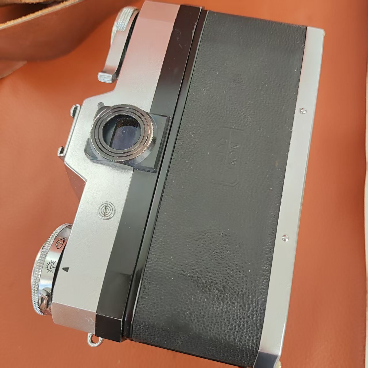 [Product=Camera][Brand=Zeiss Ikon][Model=Contaflex][SN=K74626][Date=20250212][MD5=88158b82f8a12209b522c7a6b237ecf4].jpg