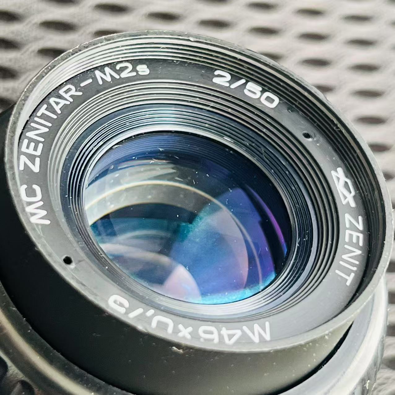 [Product=Lens][Brand=ZENIT][Model=MC ZENITAR-M2s][FocalLength=50][MaxAPT=2][Mount=M42][SN=01010449][Frame=135][Date=20250216][MD5=6c3c10cfc950aa51911895df69b37991].jpg
