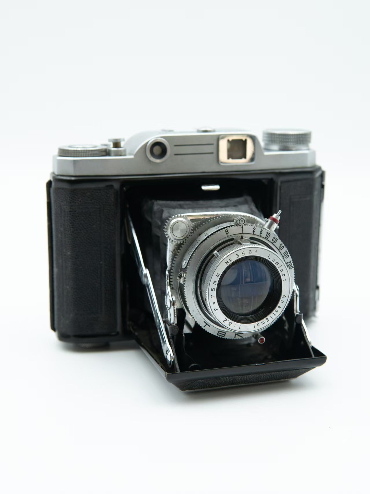 [Product=Camera][Brand=Kigawa Kōgaku][Model=Minon SIX III][SN=S-3813][Date=20250218][MD5=5352f721f45bea5f60e02bd385975a87].jpg