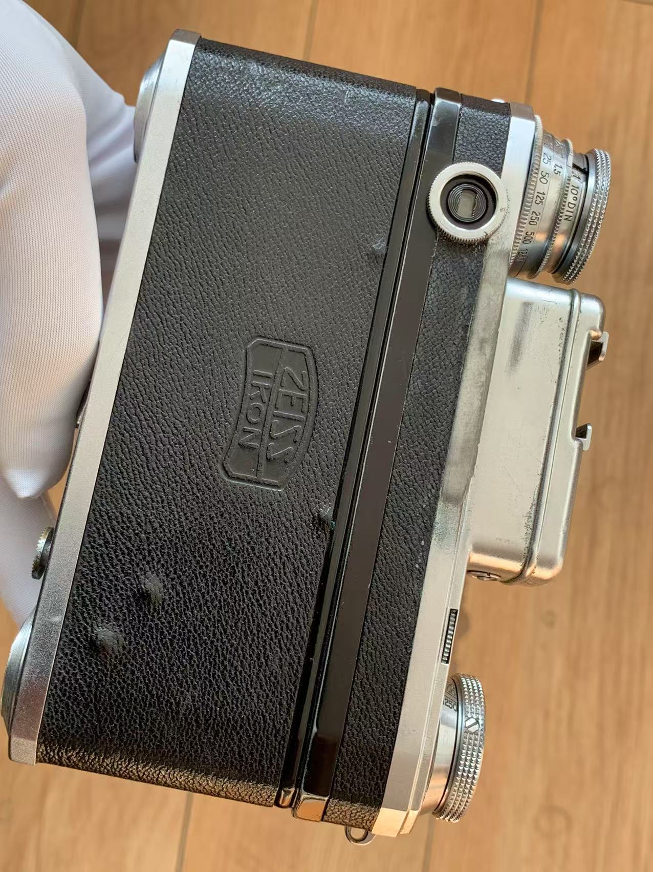 [Product=Camera][Brand=Zeiss Ikon][Model=CONTAX III][SN=F75157][Date=20250221][MD5=de1b6d288098b2c7652dcd03860eda3b].jpg