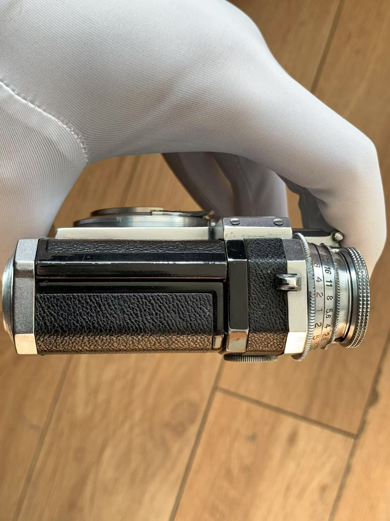 [Product=Camera][Brand=Zeiss Ikon][Model=CONTAX III][SN=F75157][Date=20250221][MD5=ffc0e54bb3caf09a7f3cdcd56aebbc21].jpg