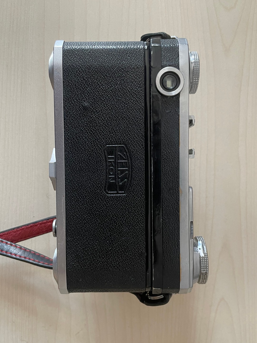 [Product=Camera][Brand=Zeiss Ikon][Model=Contax][Date=20250223][MD5=f92bb73c906c908c620b5d92be4f40ac].jpg