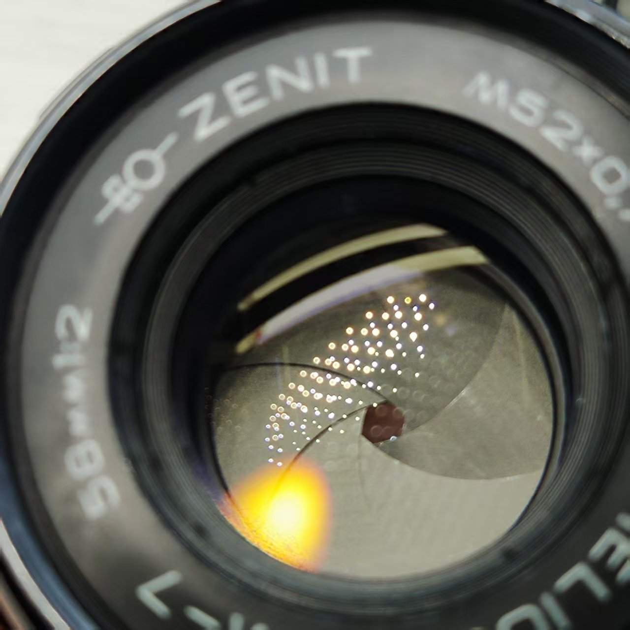 [Product=Lens ][Brand=ZENIT][Model=MC HELIOS-44M-7 58mm F2][FocalLength=58][MaxAPT=2][Mount=M42][SN=93287504][Frame=135][Date=20250227][MD5=94219f7c794c8ec97c5b456257dbb8bb].jpg