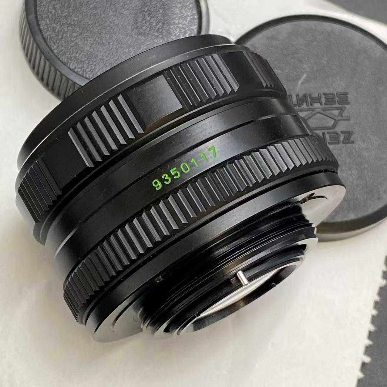 [Product=Lens][Brand=ZENIT][Model=MC HELIOS-44M-6][FocalLength=58][MaxAPT=2][Mount=M42][SN=9350117][Frame=135][Date=20250302][MD5=48ad99a0b6e281934b40361f227e5d65].jpg